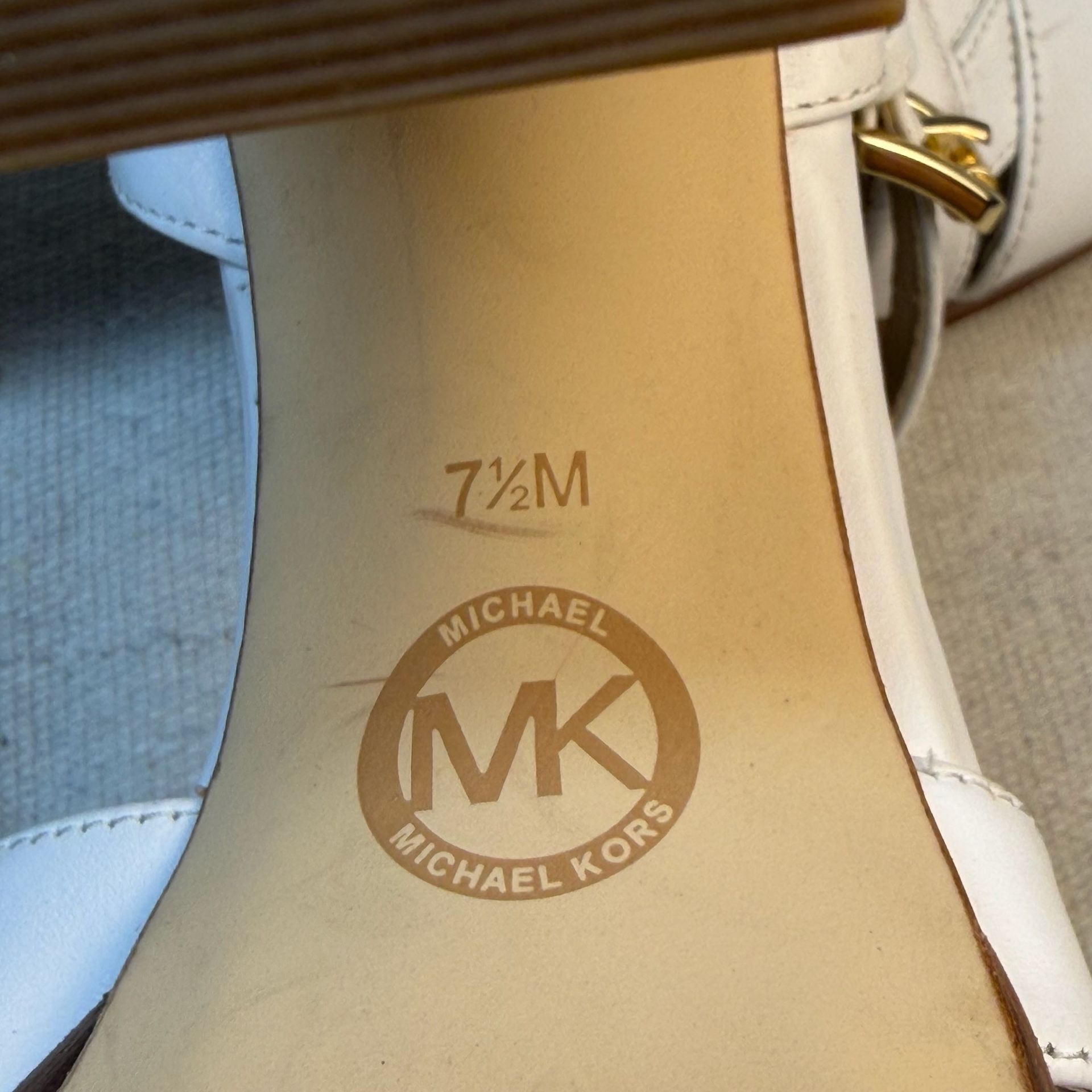 Michael Michael Kors Heels Size 7.5M White Leather Platform 13