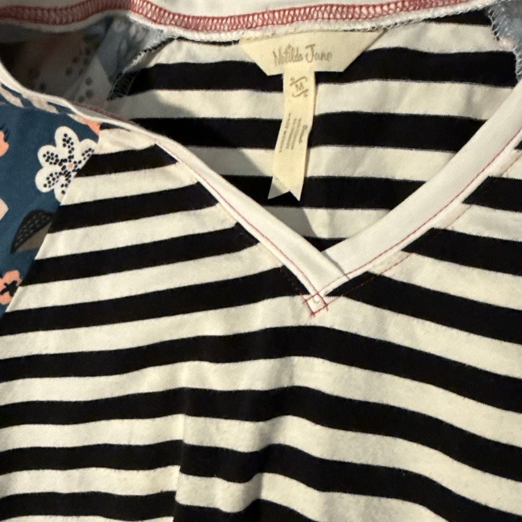 Matilda Jane T-Shirt Size M Black White Striped Floral Raglan 2