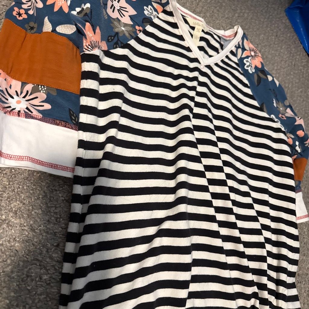 Matilda Jane T-Shirt Size M Black White Striped Floral Raglan 5
