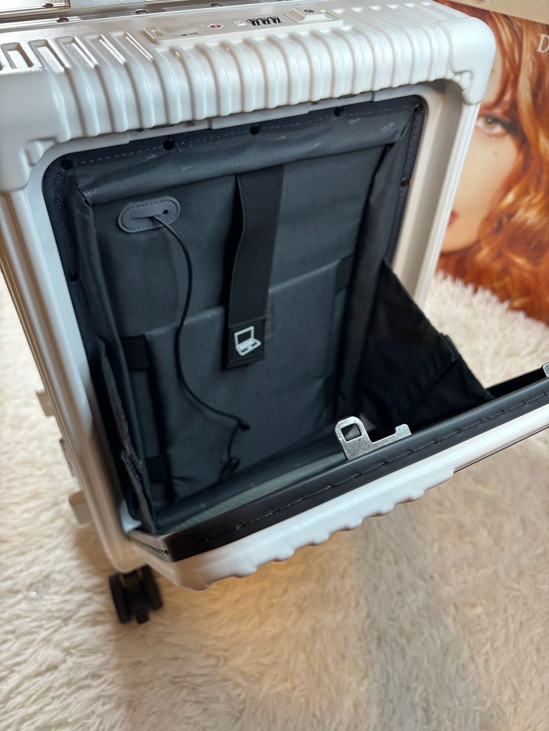 NOBL Carry-On Hard Shell Suitcase White 7