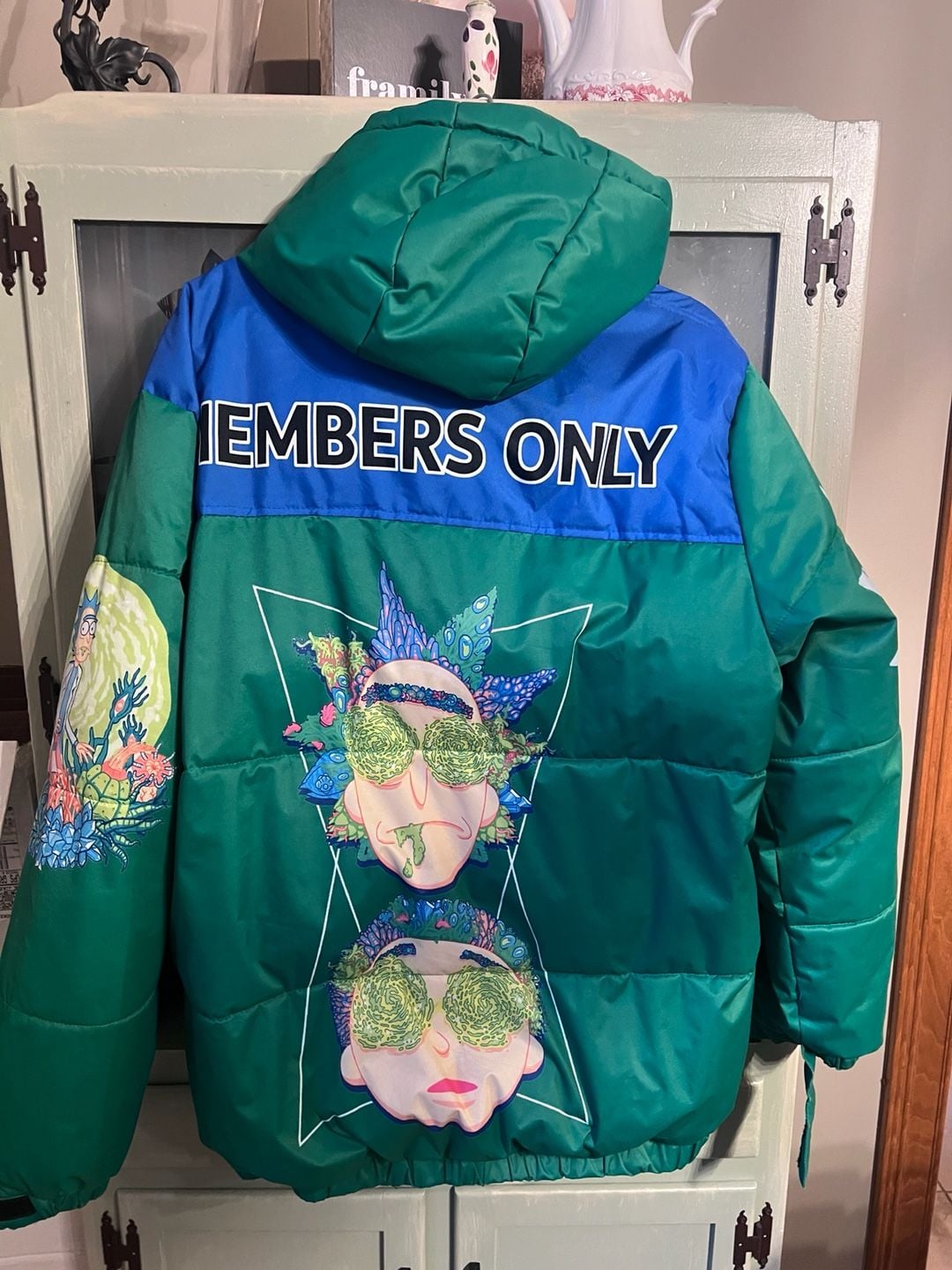 Members Only Rick And Morty Color Block Green and Blue Puffer Jacket Large 7