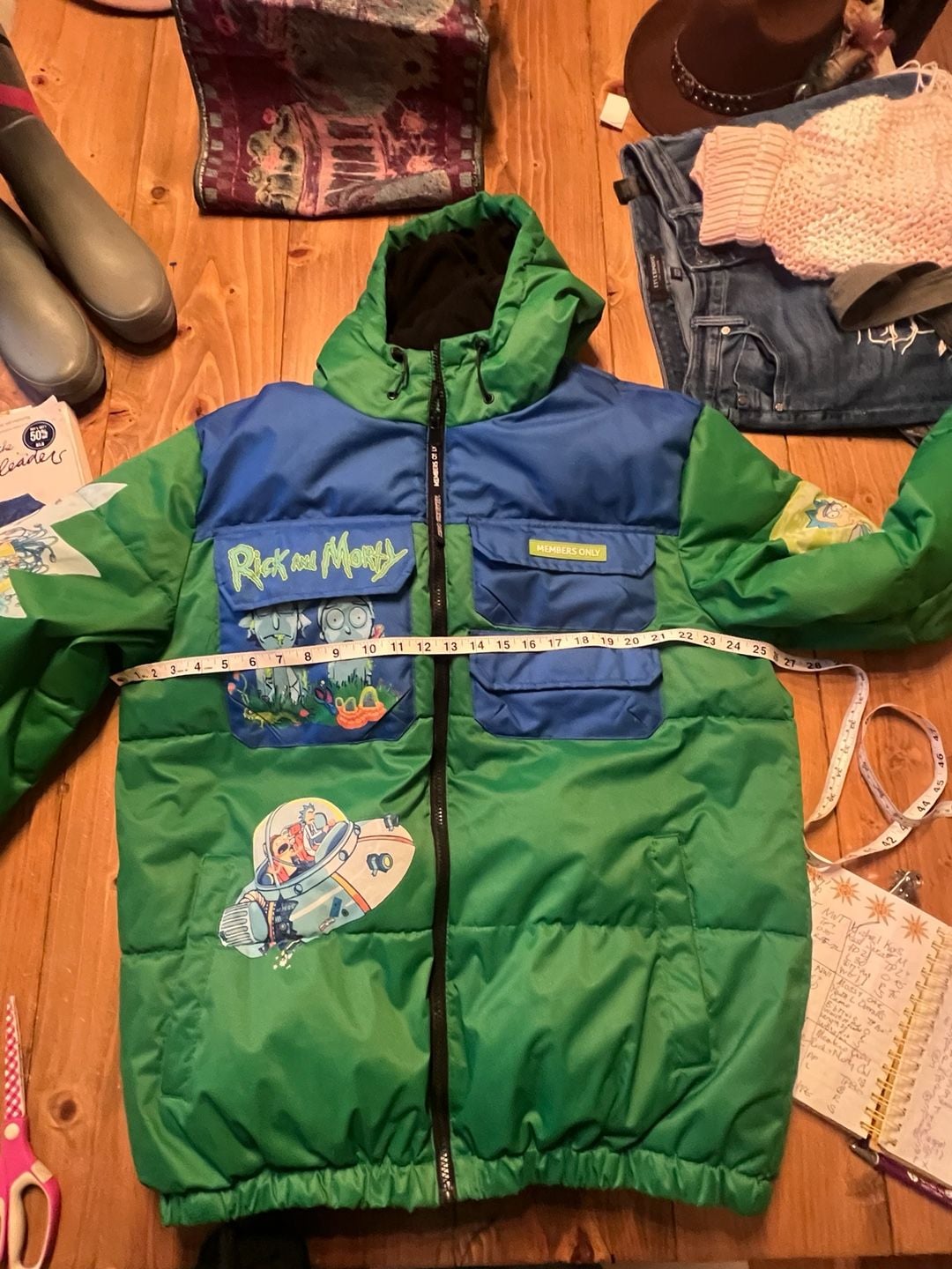 Members Only Rick And Morty Color Block Green and Blue Puffer Jacket Large 9