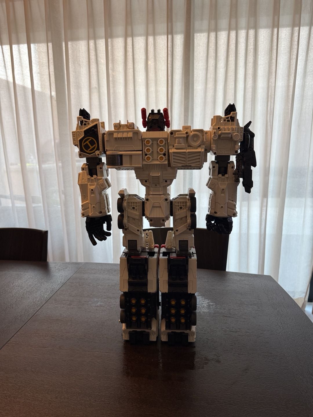 Hasbro Transformers Generations Siege Omega Supreme Action Figure rare 5