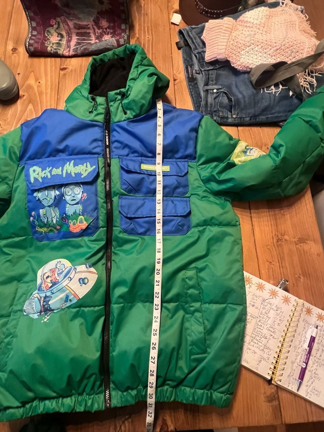 Members Only Rick And Morty Color Block Green and Blue Puffer Jacket Large 10