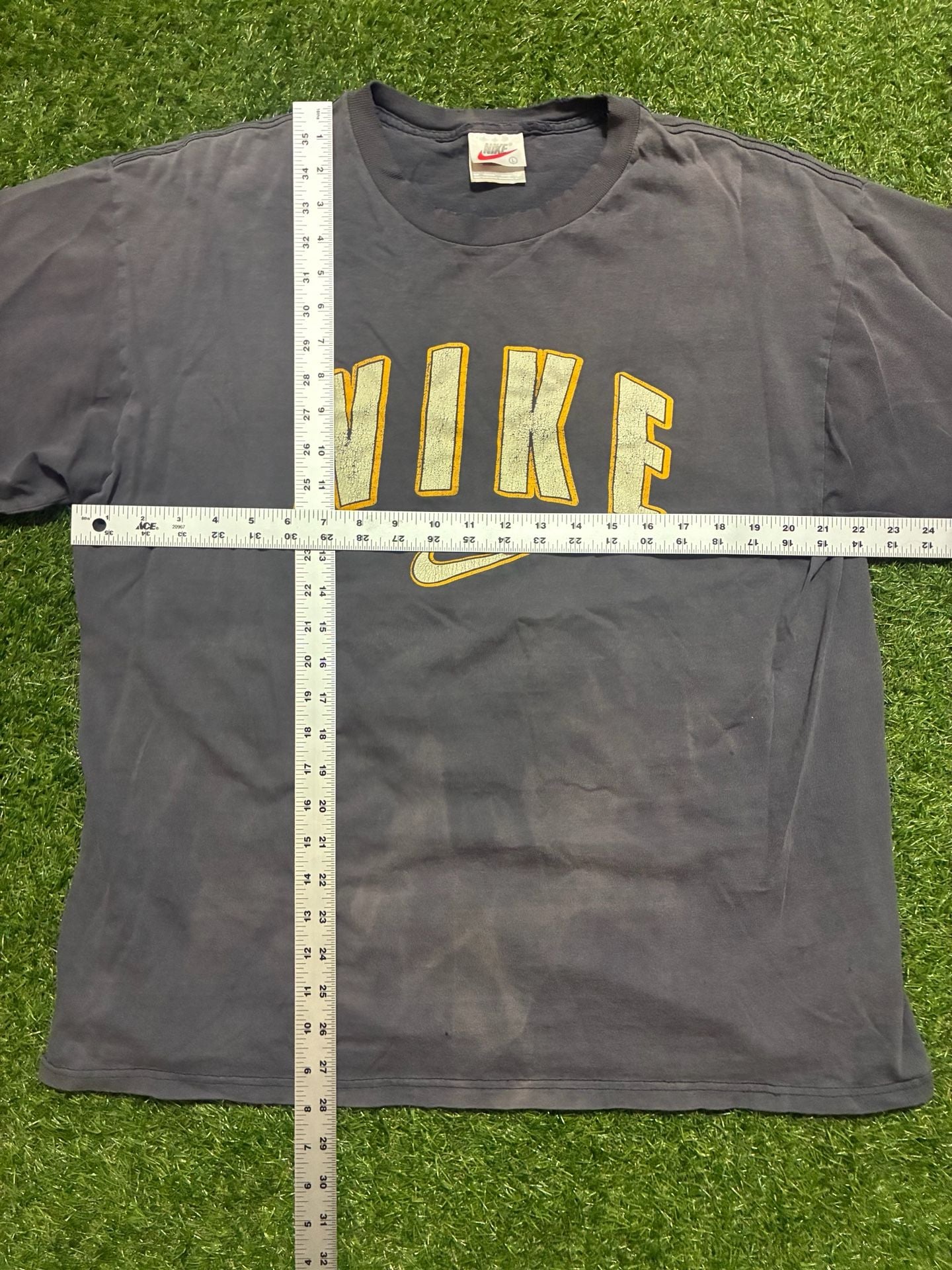 Nike Vintage T-Shirt Size L Gray Arch Logo 5