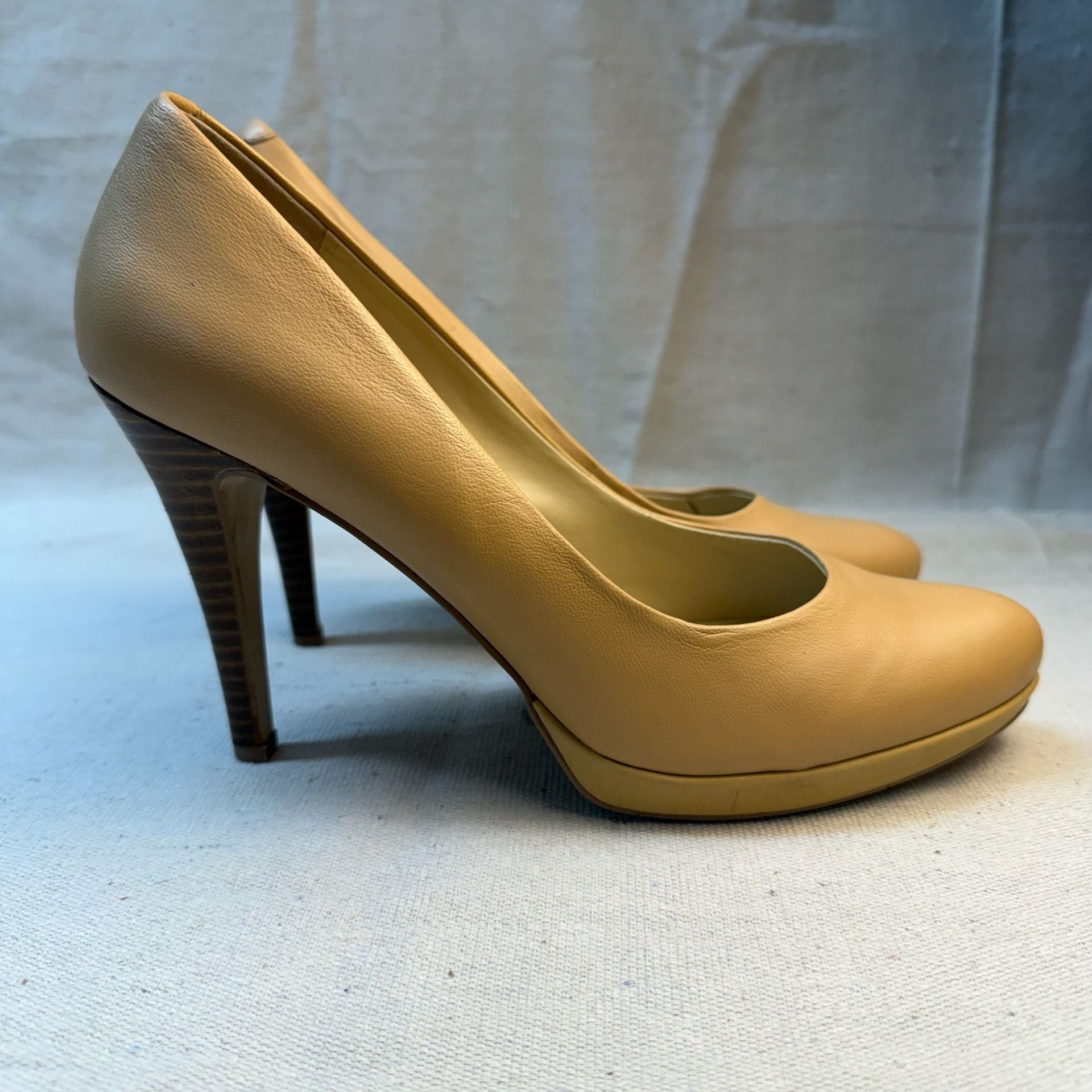 Nine West Nude Platform Pumps Stilettos Heels 5