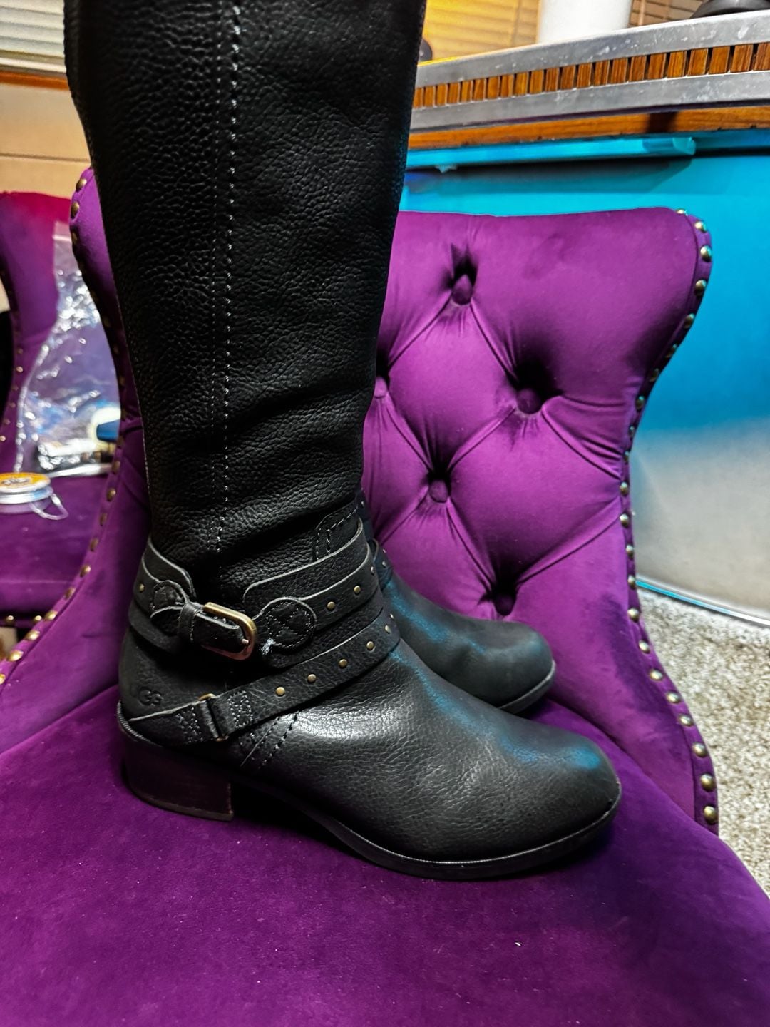 UGG Esplanade black leather riding boots zip women’s size 8 1/2 5