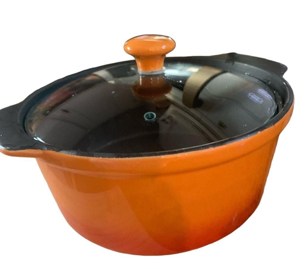 Le Creuset Enameled Cast Iron Dutch Oven Orange With Glass Lid 1
