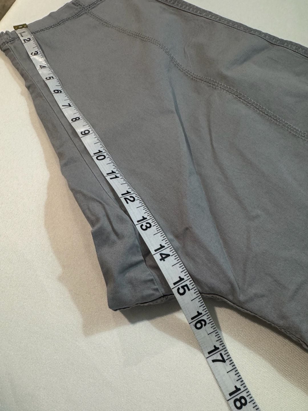 Gray Cargo Skimmer Capri Pants Utility Gorpcore Outdoor Casual Petite Size 12P 9
