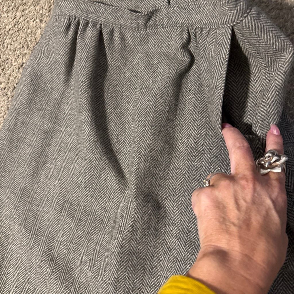 Pendleton Wool Skirt Gray Herringbone Pleated Pockets Vintage 4