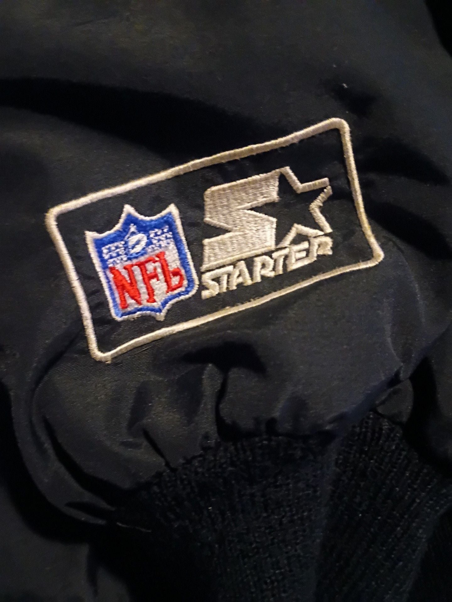 Starter NFL Oakland Raiders Heavyweight Jacket Size L Vintage Black 8