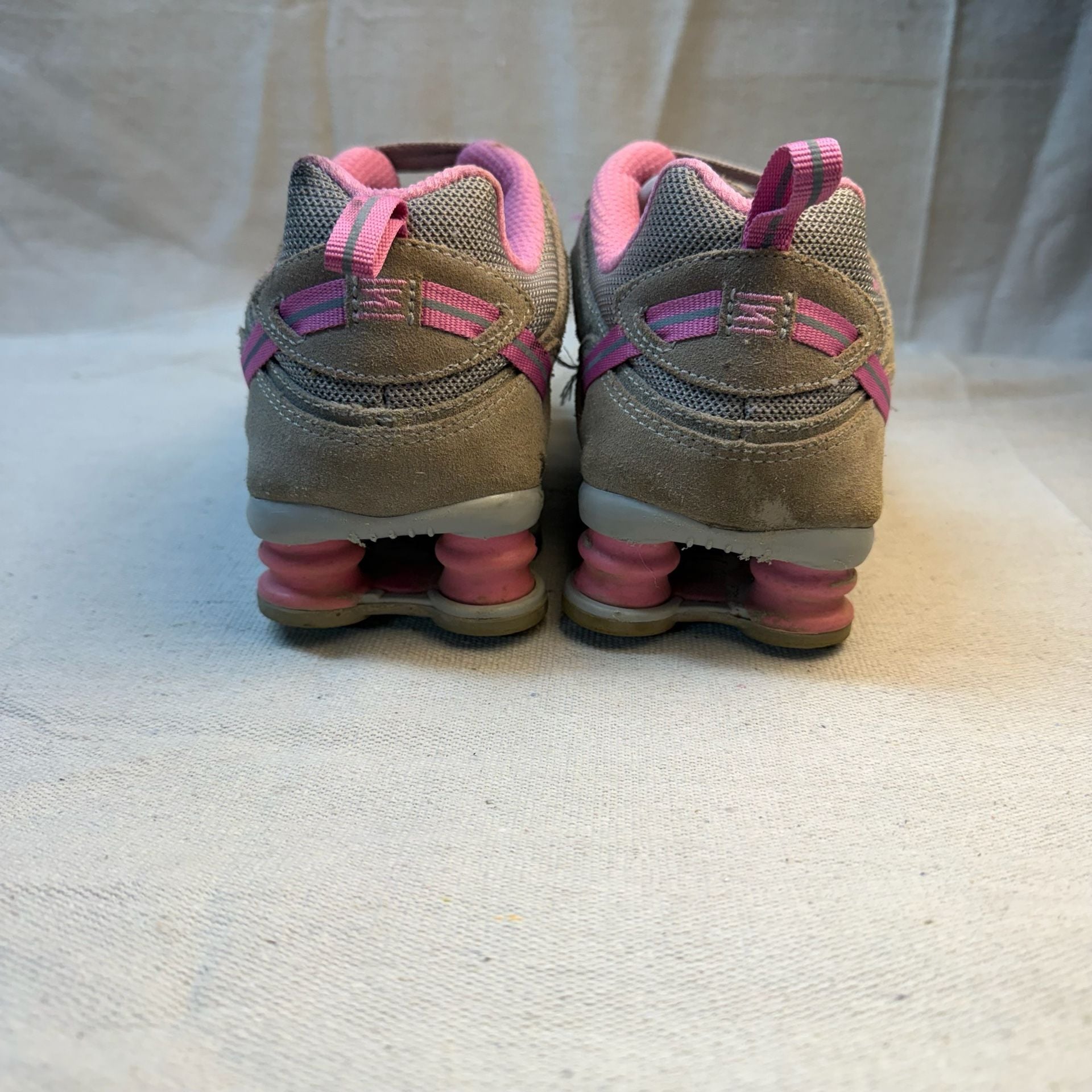 Nike Shox NZ Grey Pink Running Shoes 5