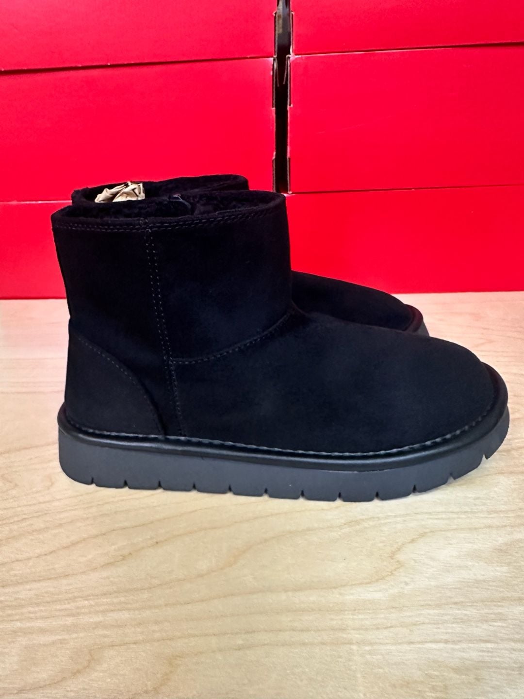 Universal Thread May Black Boots Size 6 4