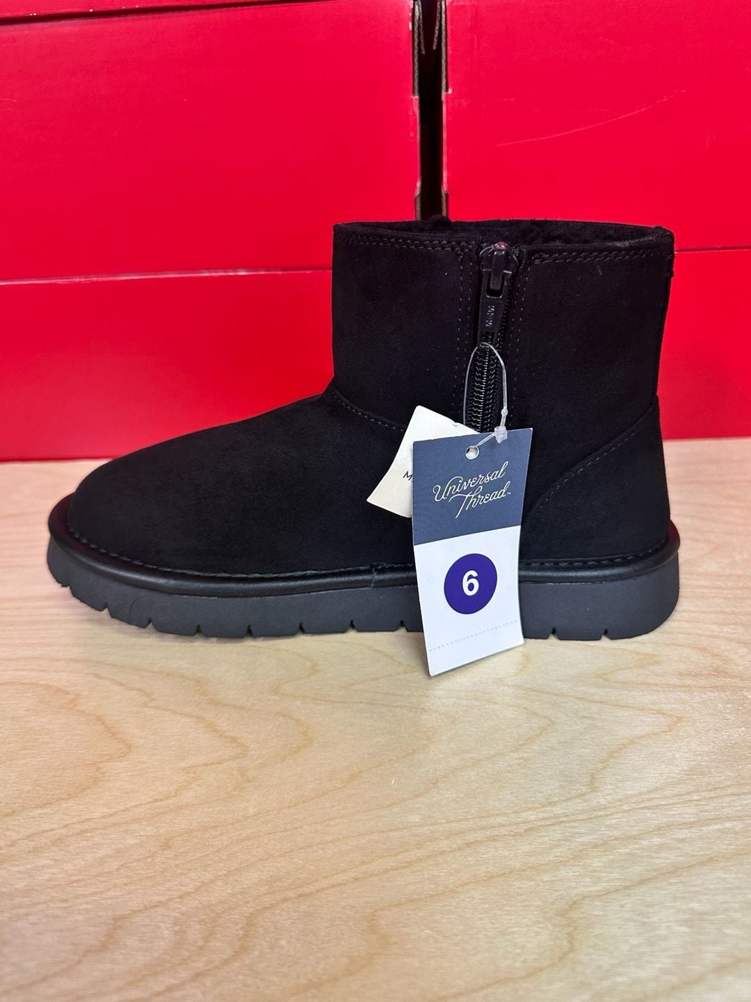 Universal Thread May Black Boots Size 6 7