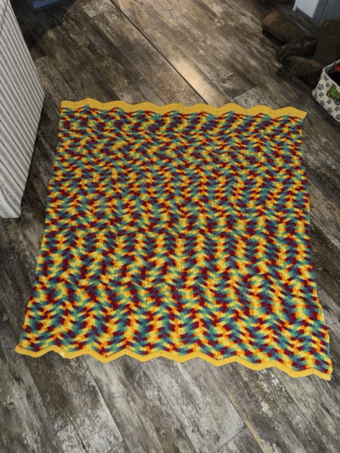 VINTAGE Hand Crochet Afghan Blanket 60x66 Trippy Psychedelic ..., 1