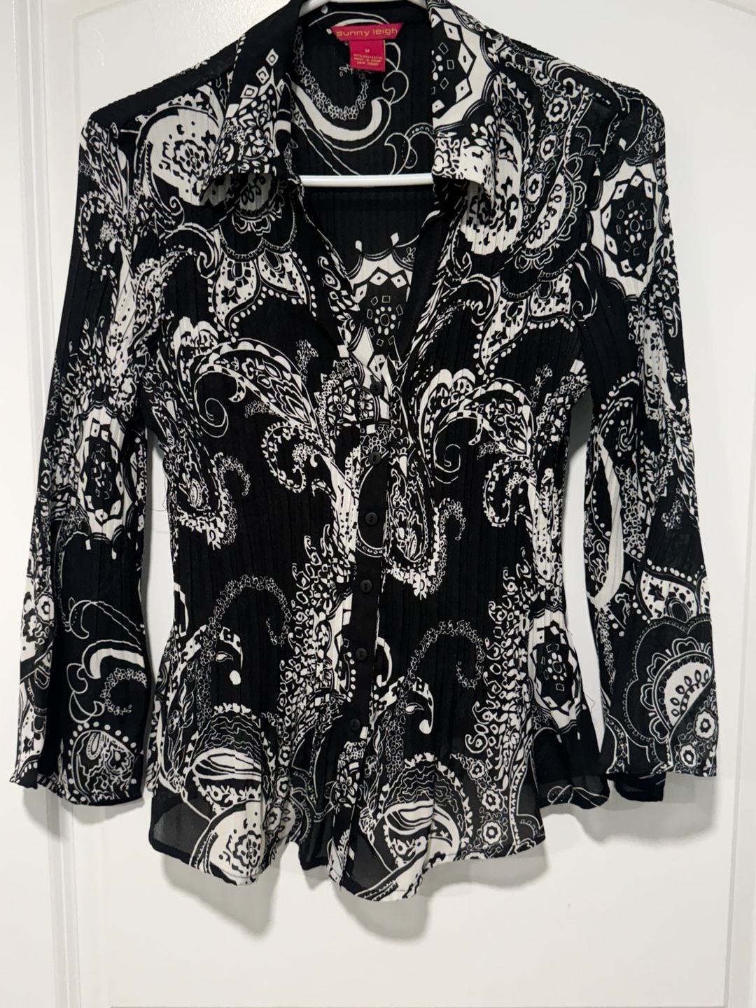 Black White Paisley Print Button Front Blouse Boho Y2K Flowy Tunic Size M 2