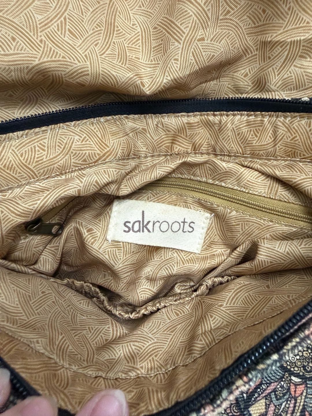 Sakroots Crossbody Bag Multi-Color Floral Canvas 10