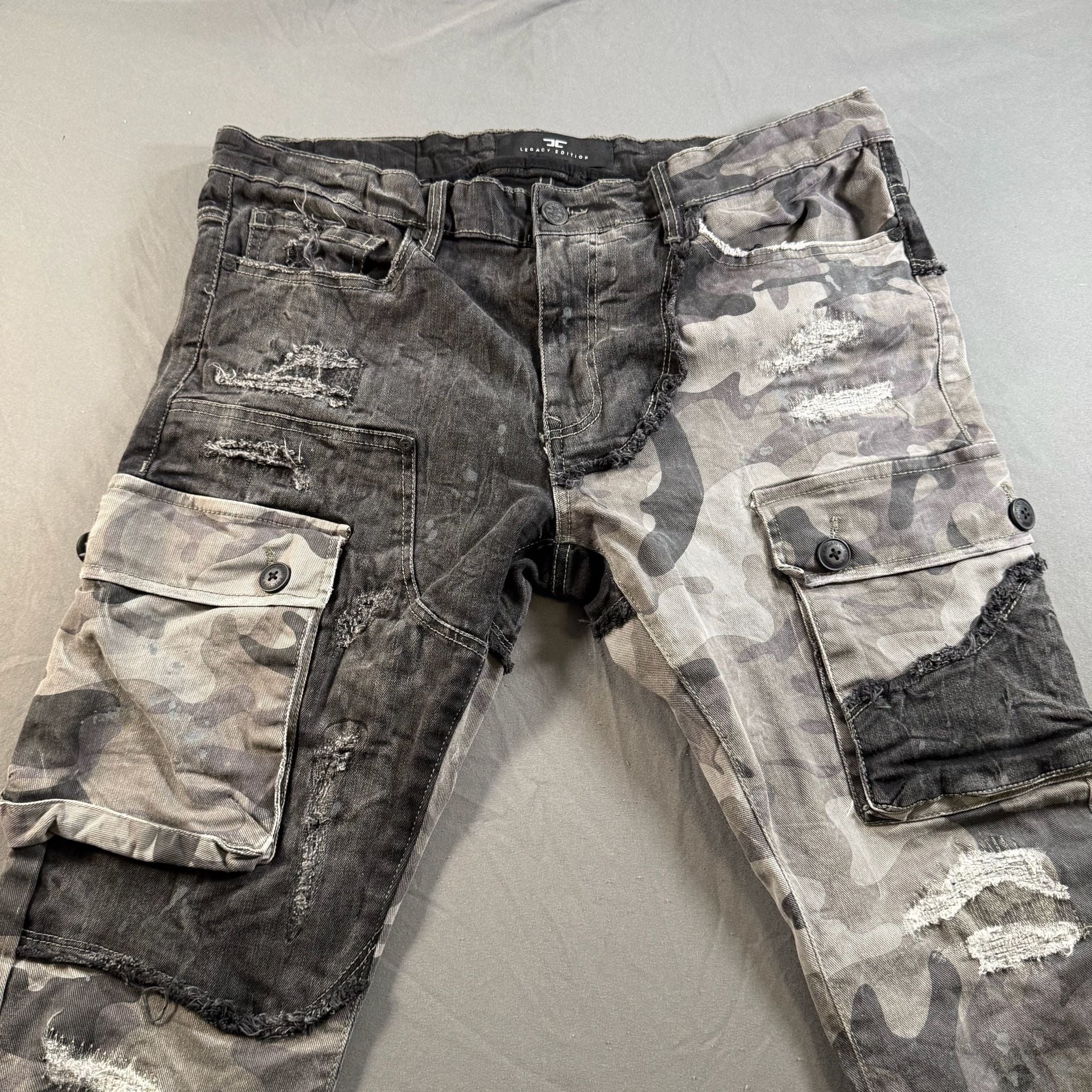 Jordan Craig Legacy Edition Ross Stacked Camo Distressed Cargo Jeans 34 4