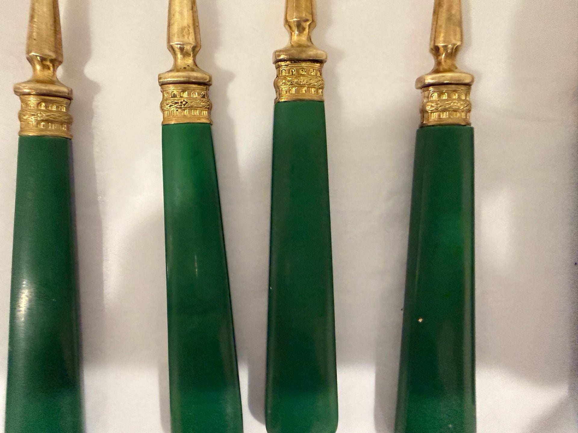 Vintage Mid Mod Green Bakelite Handle Gold Tone Flatware Set 12 Piece 5