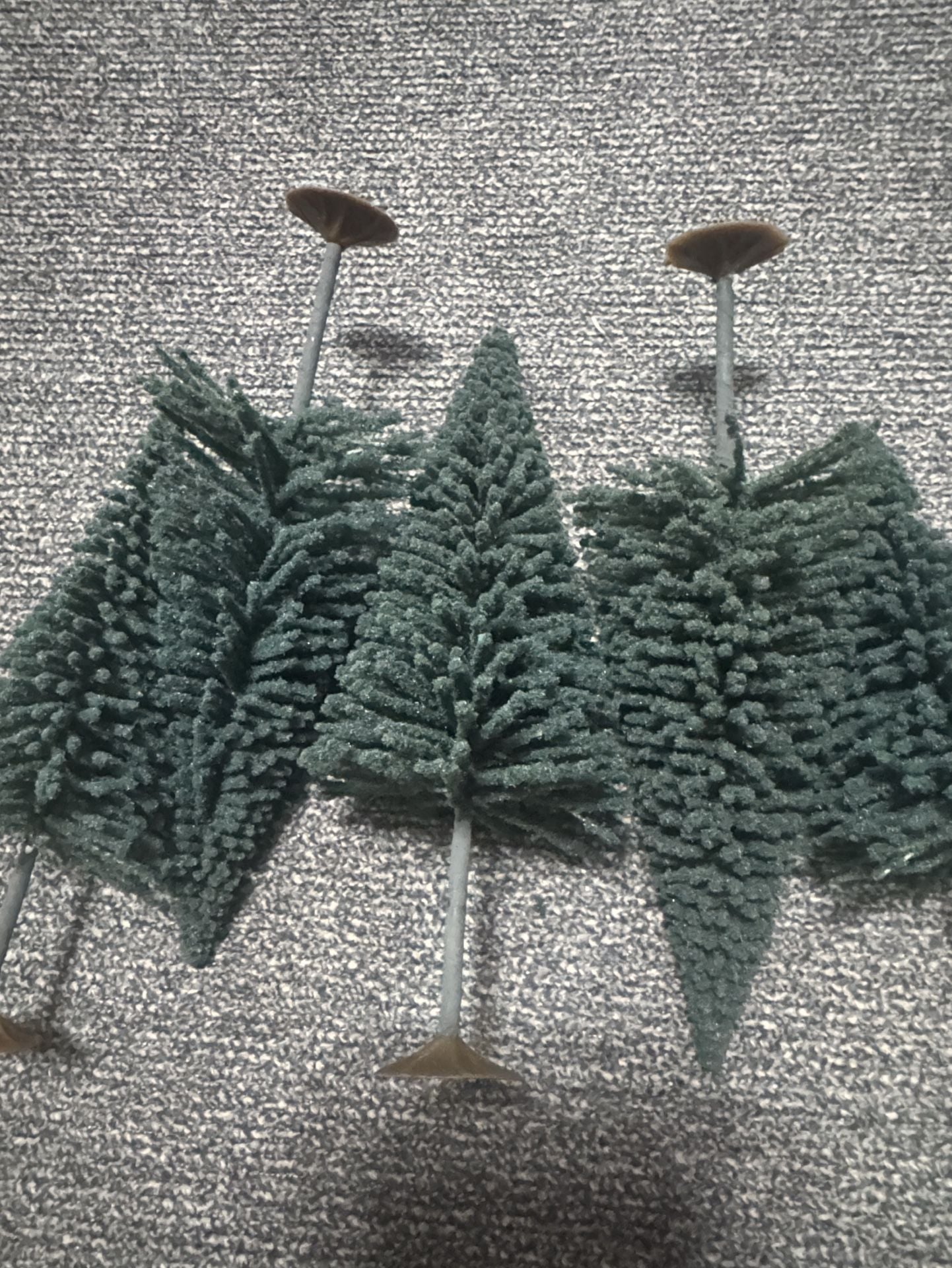 Vintage Bottlebrush Christmas Trees Dark Green Set of 6 2