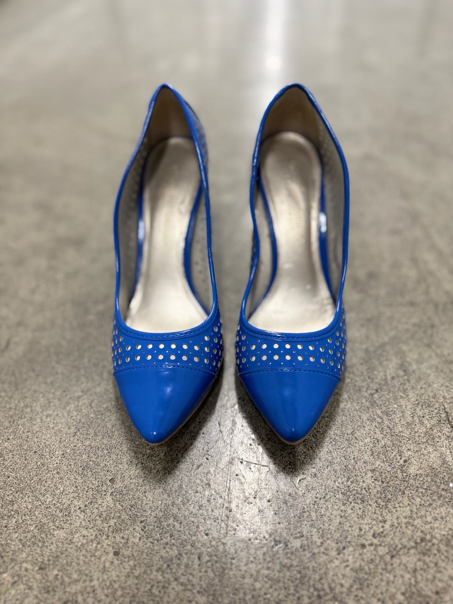 Christian Siriano Women Slip on Shoes Heels Blue with holes ..., 4