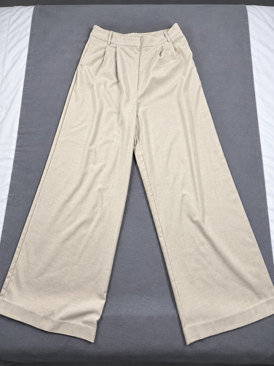 Worthington Slim Leg Pants Size 12 Beige Pleated High Rise Trousers 2