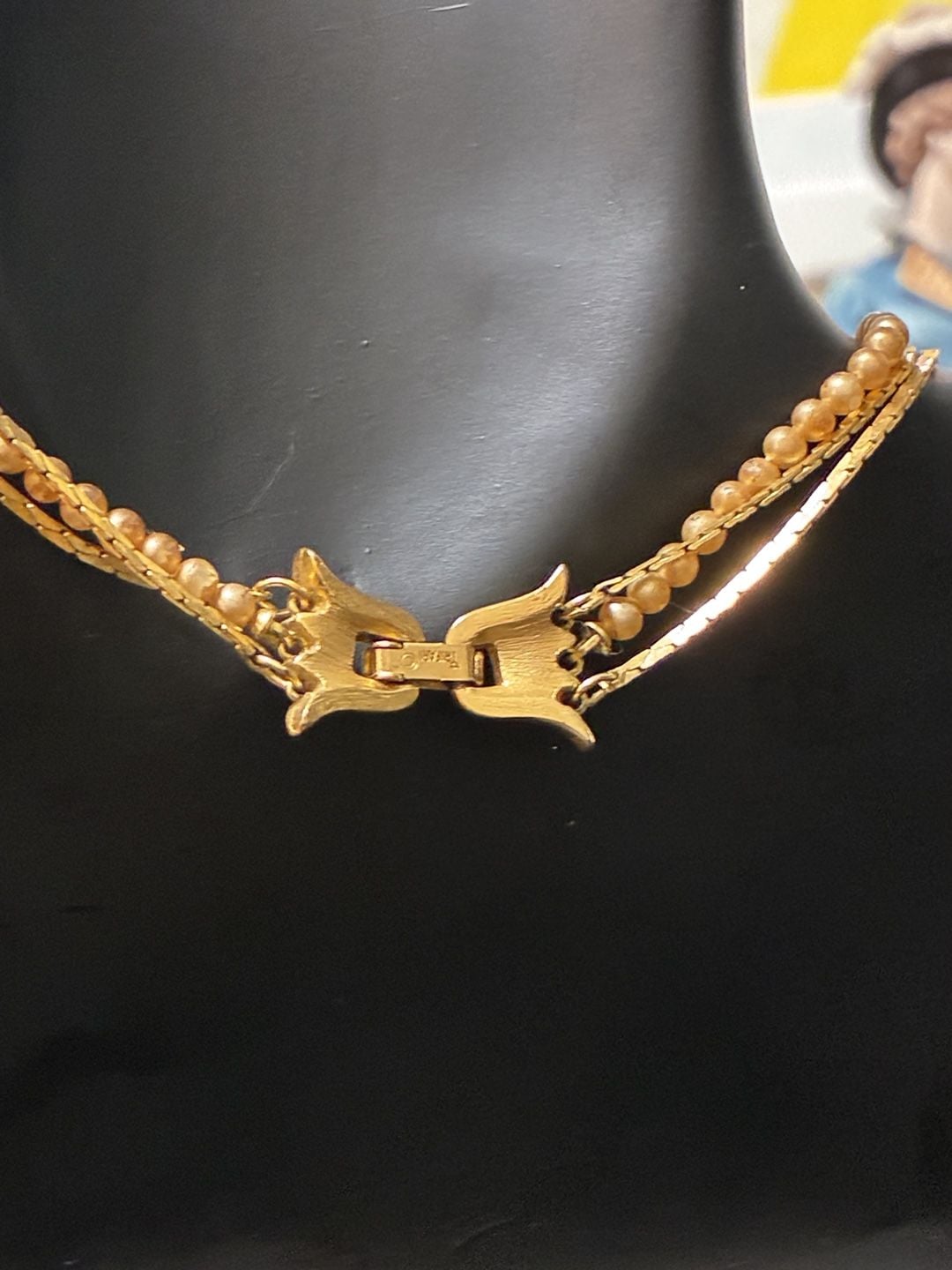 Vintage 1960s Crown Trifari Multi Strand Pearl And Gold Chain Necklace 4