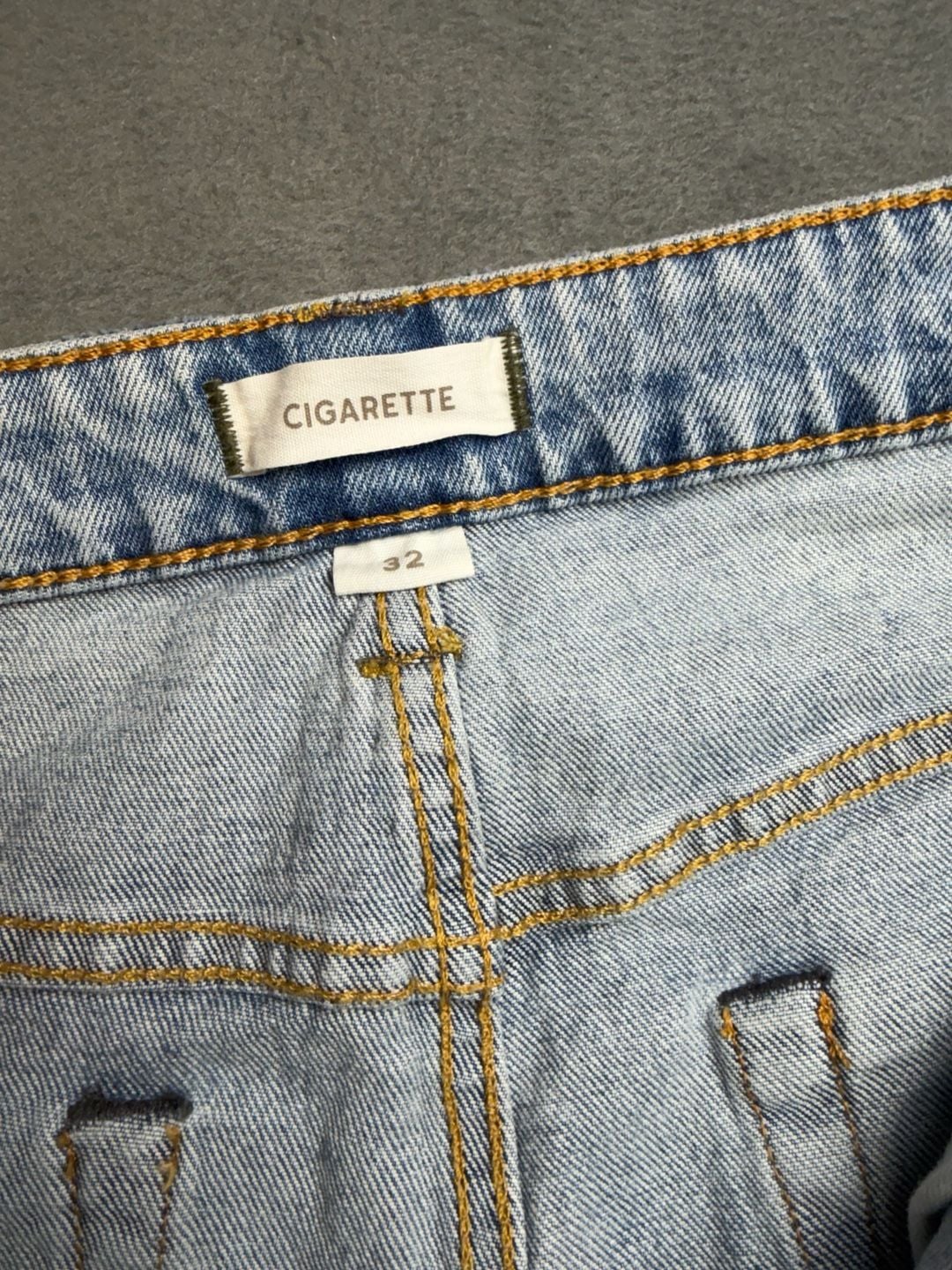 AE77 Cigarette Jeans Size 32 Light Wash Denim Straight Leg New 9
