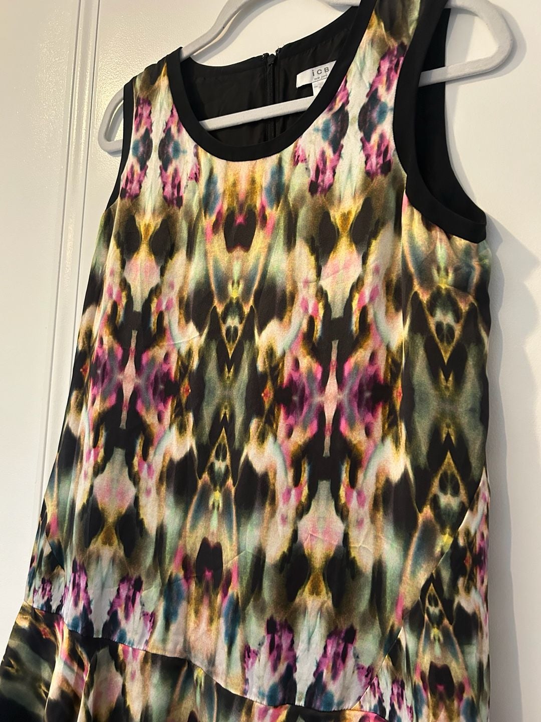 iCB New York Multicolor Silk Sleeveless Ruffle Hem Dress, 8 4