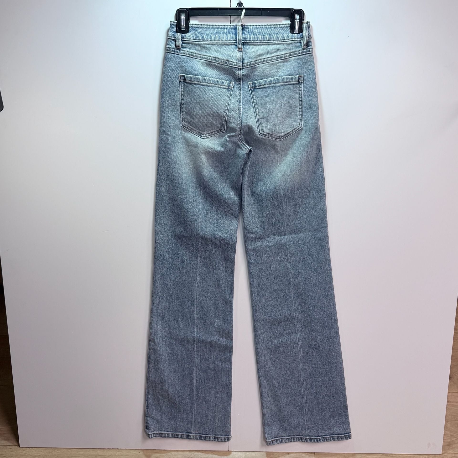 Cabi Jamie Jeans Size 00 Blue Light Wash Straight Leg 3