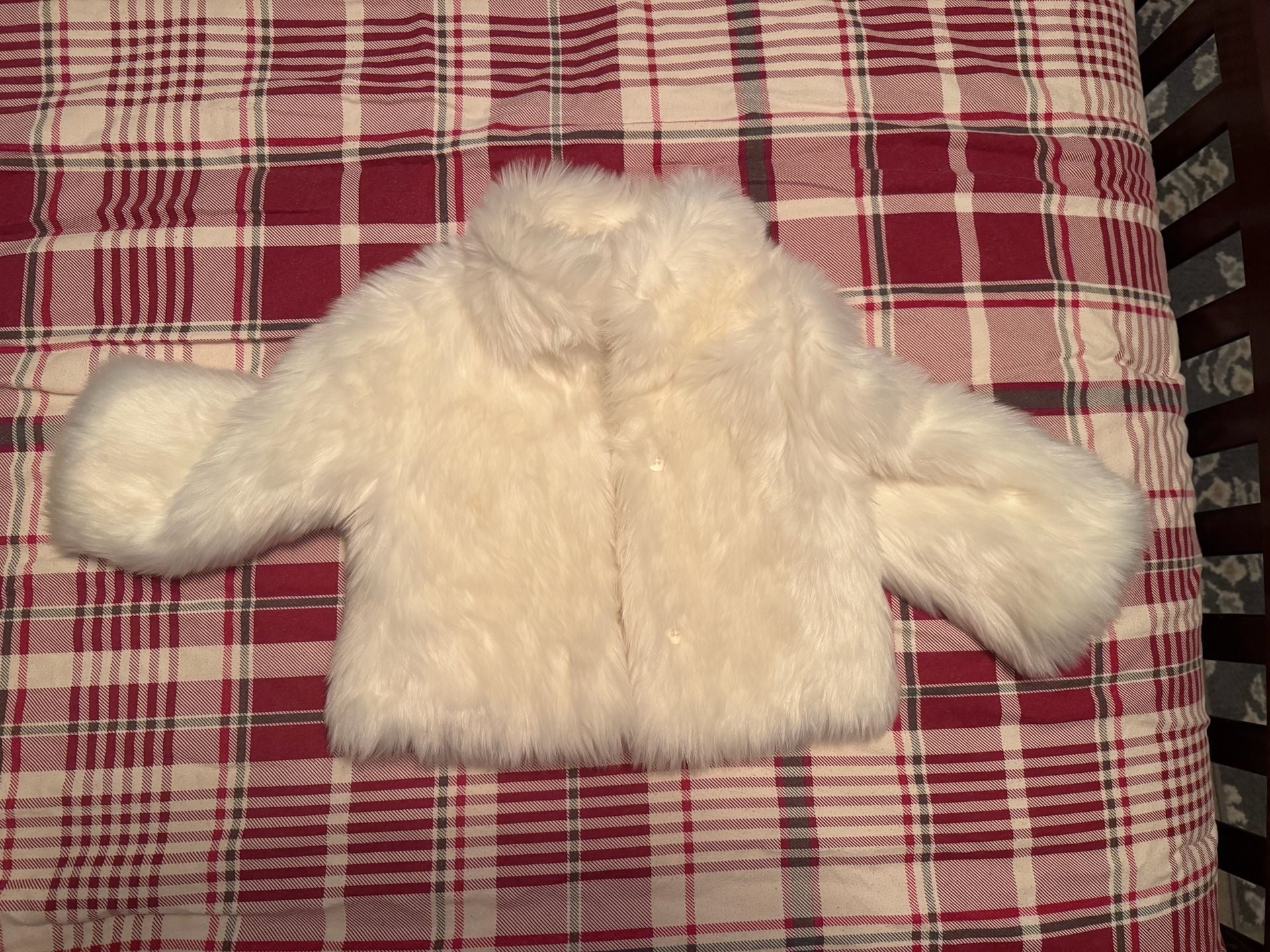 Janie & Jack faux fur coat girls size 5/6 2