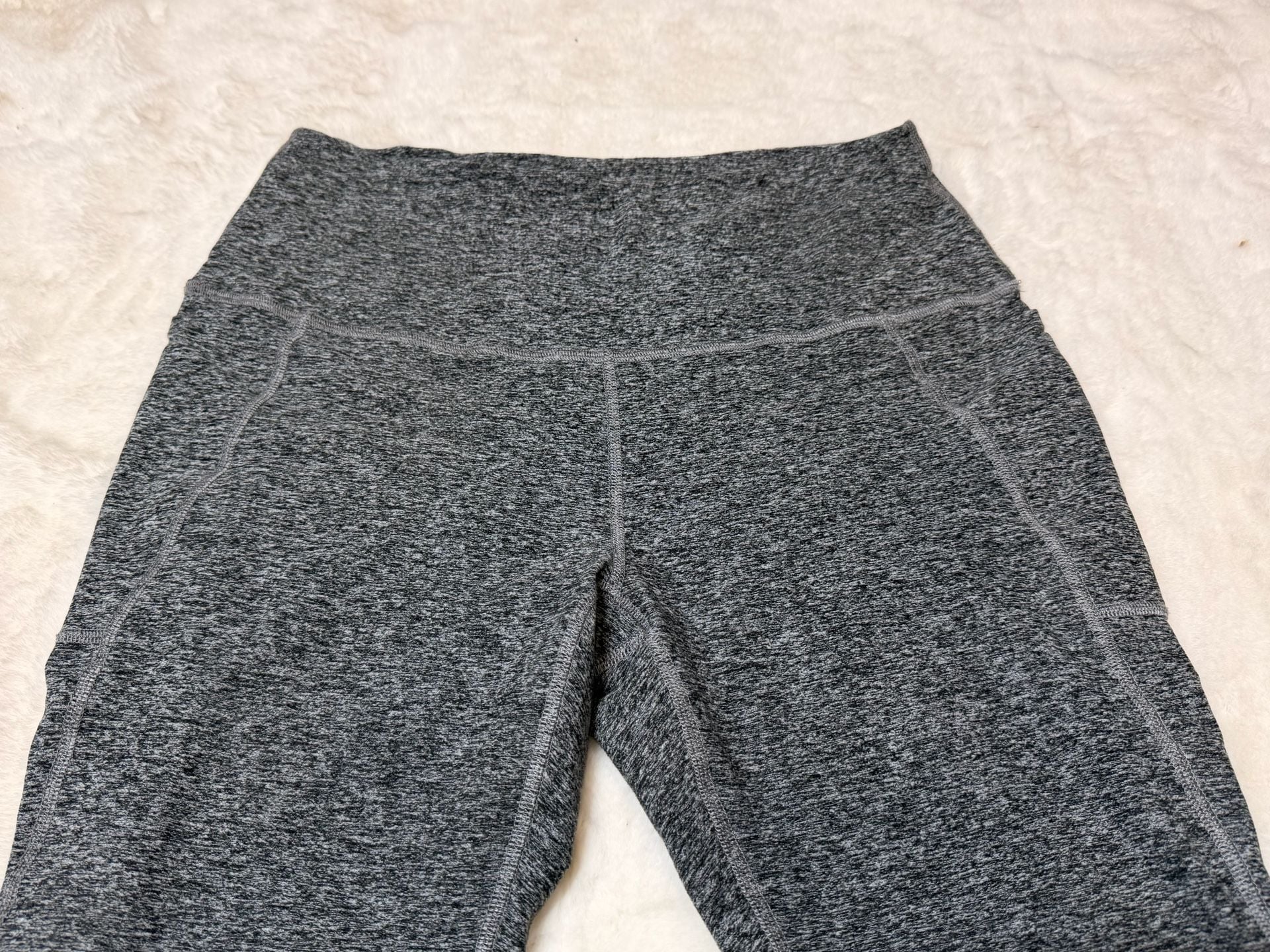 Beyond Yoga Leggings Size 1X Gray Space Dye High Waisted Pocket Crop 3
