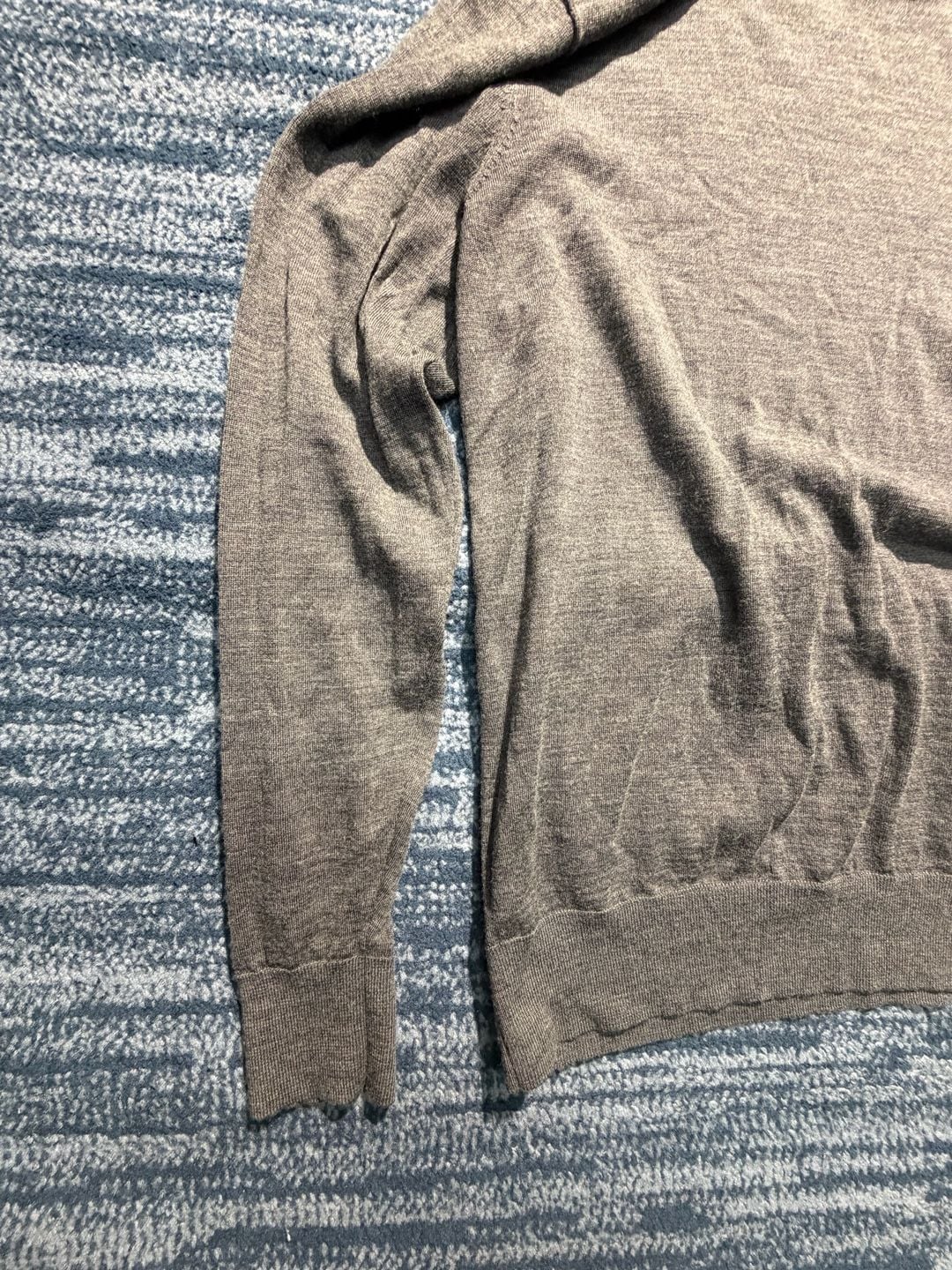 UNIQLO Crew Neck Sweater Size XL Gray Long Sleeve 3
