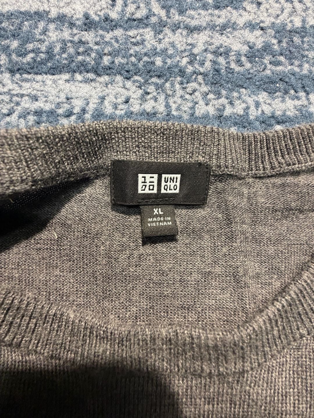 UNIQLO Crew Neck Sweater Size XL Gray Long Sleeve 4