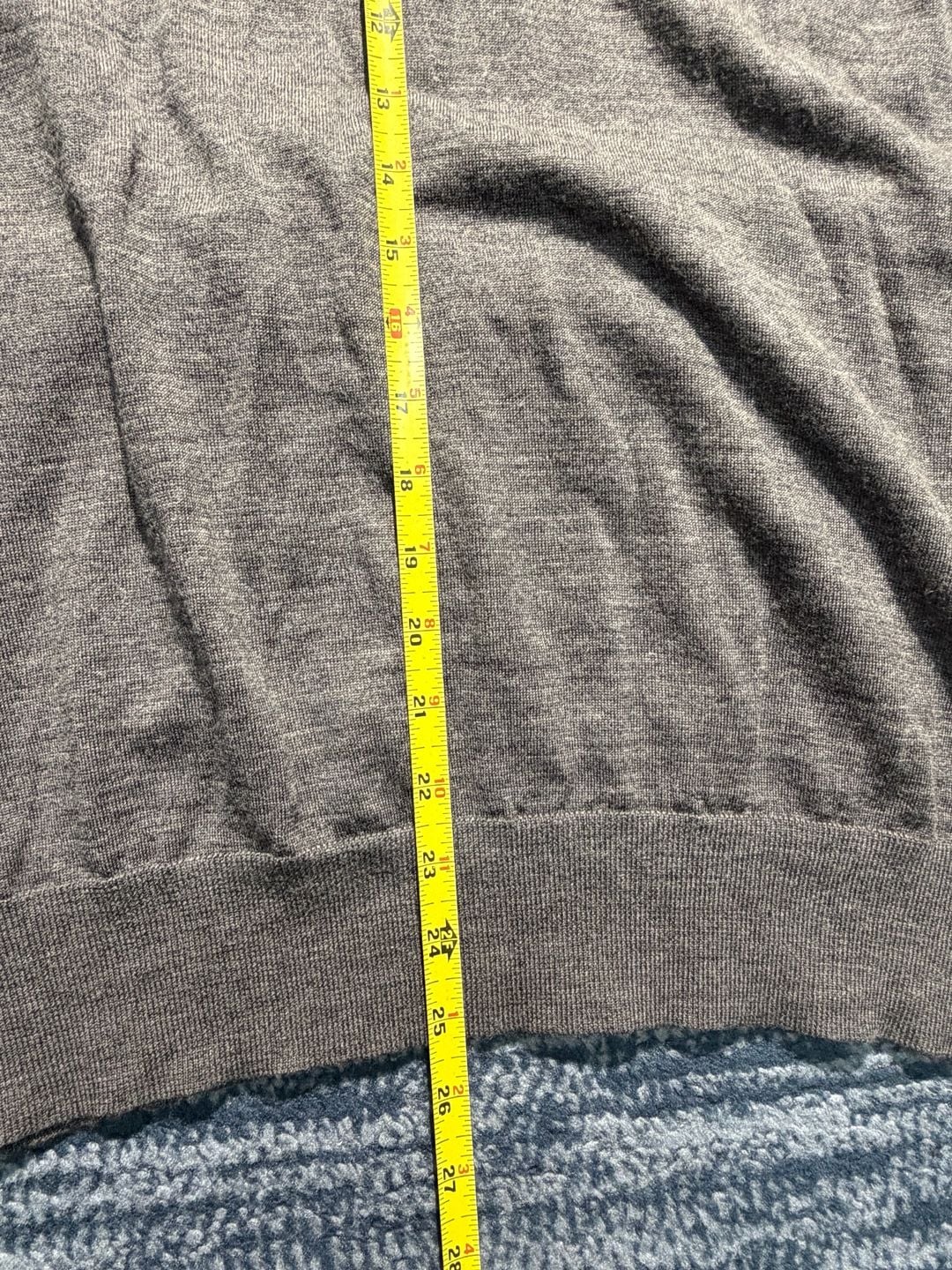 UNIQLO Crew Neck Sweater Size XL Gray Long Sleeve 10