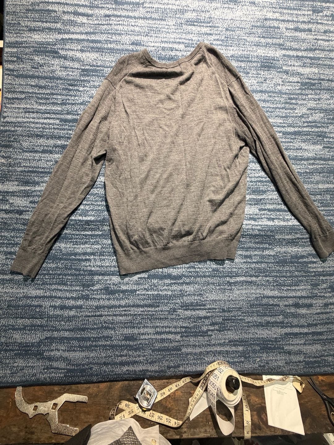 UNIQLO Crew Neck Sweater Size XL Gray Long Sleeve 11