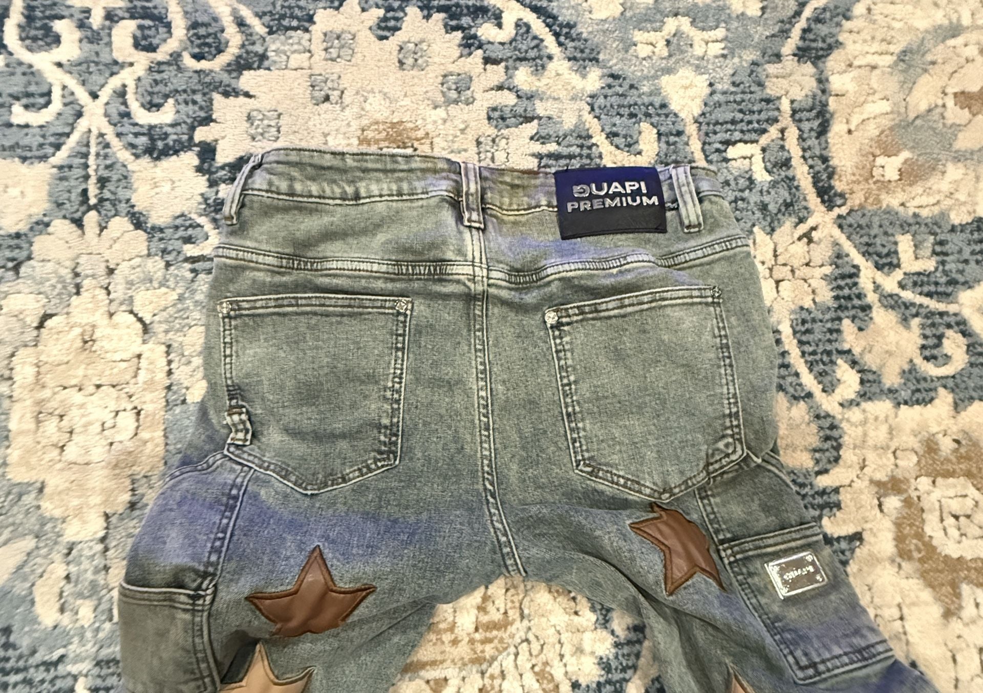 GUAPI Star Patch Denim Jeans Size 32 Light Wash 9