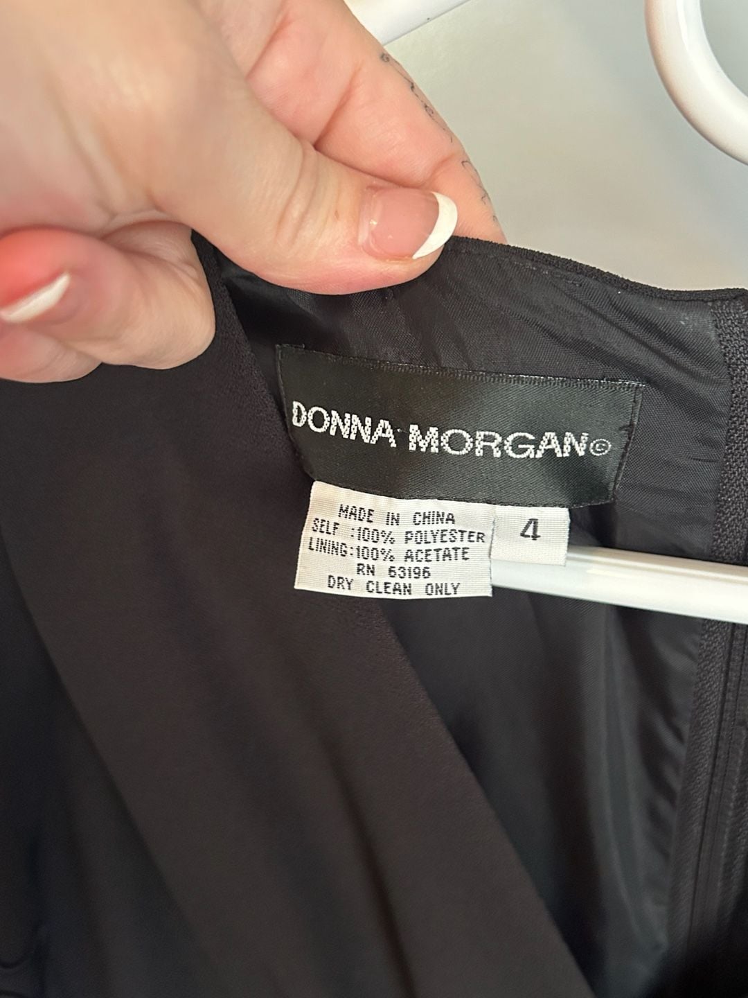 Donna Morgan Black Dress Size 4 Embroidered Short Sleeve V-Neck 4