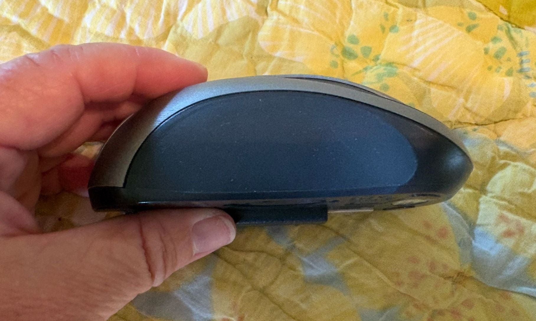 GUC Microsoft Wireless Optical Mouse Black And Silver With USB Receiver 2