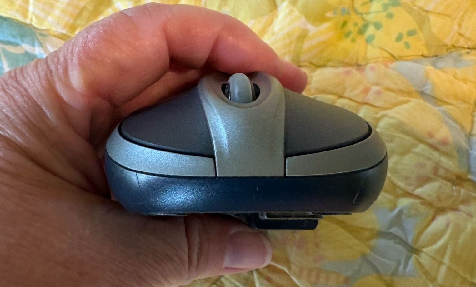 GUC Microsoft Wireless Optical Mouse Black And Silver With USB Receiver 5