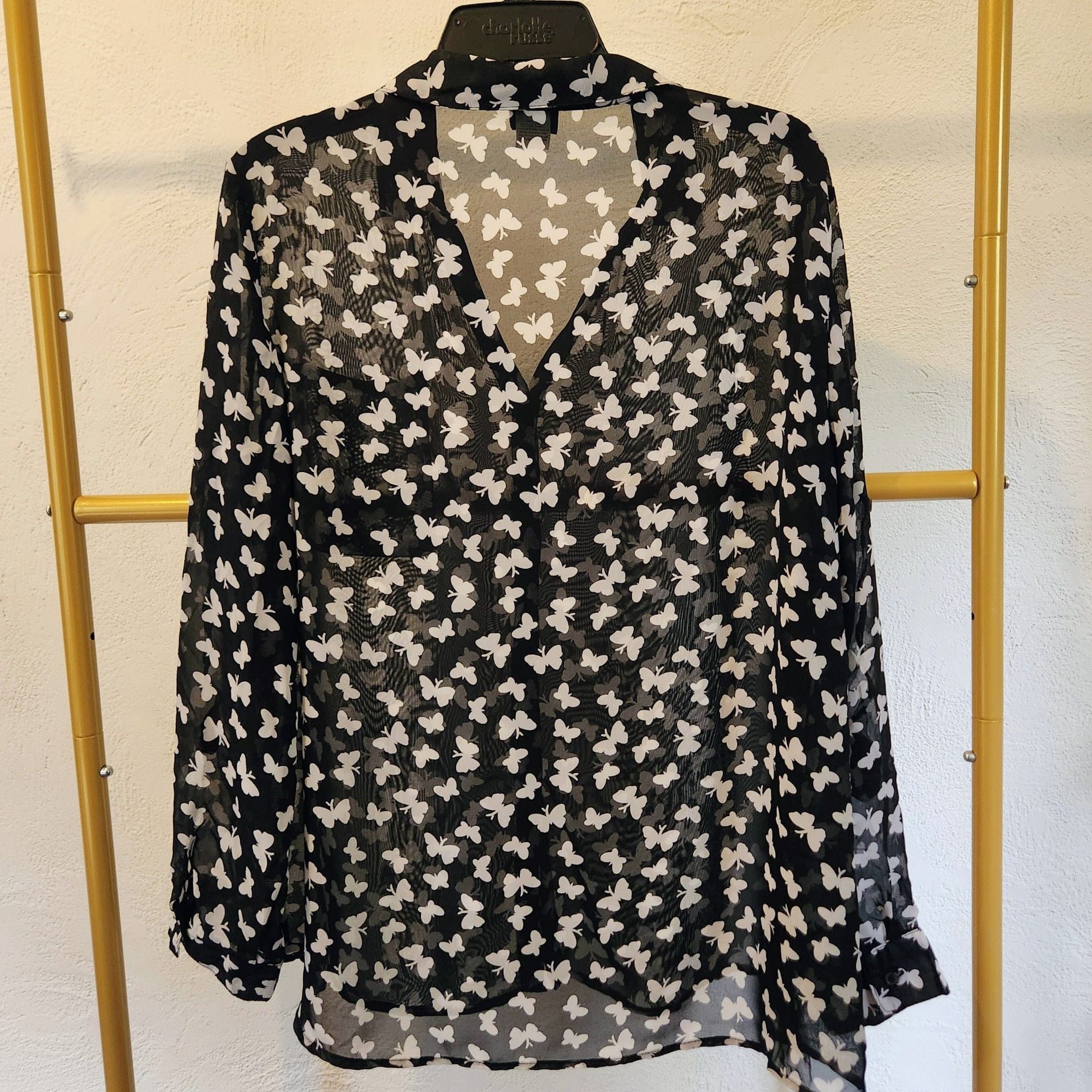 Salon Studio Blouse Size XL Black White Butterfly Print Sheer Button Down 4