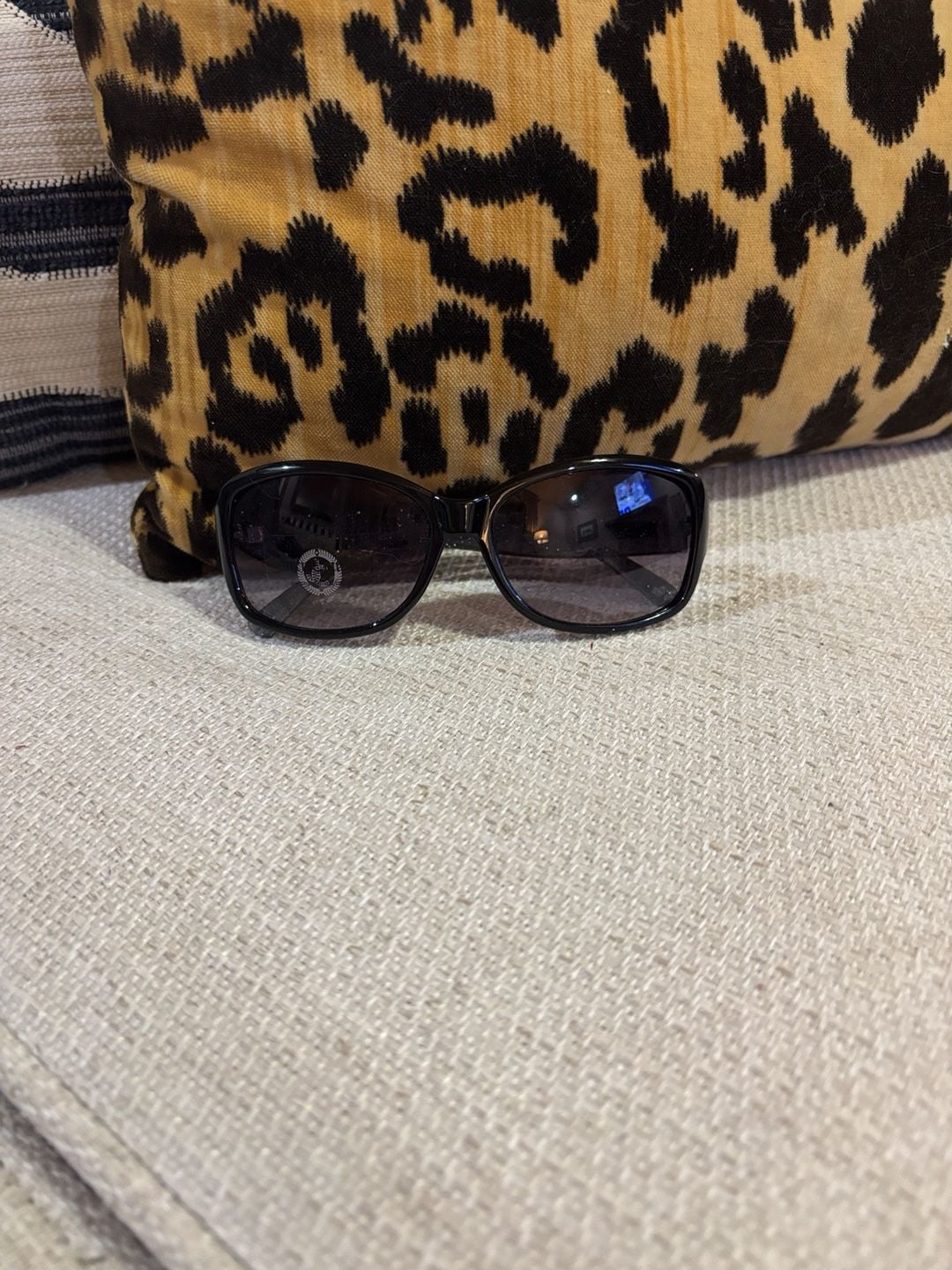 Juicy Couture Black Sunglasses 11