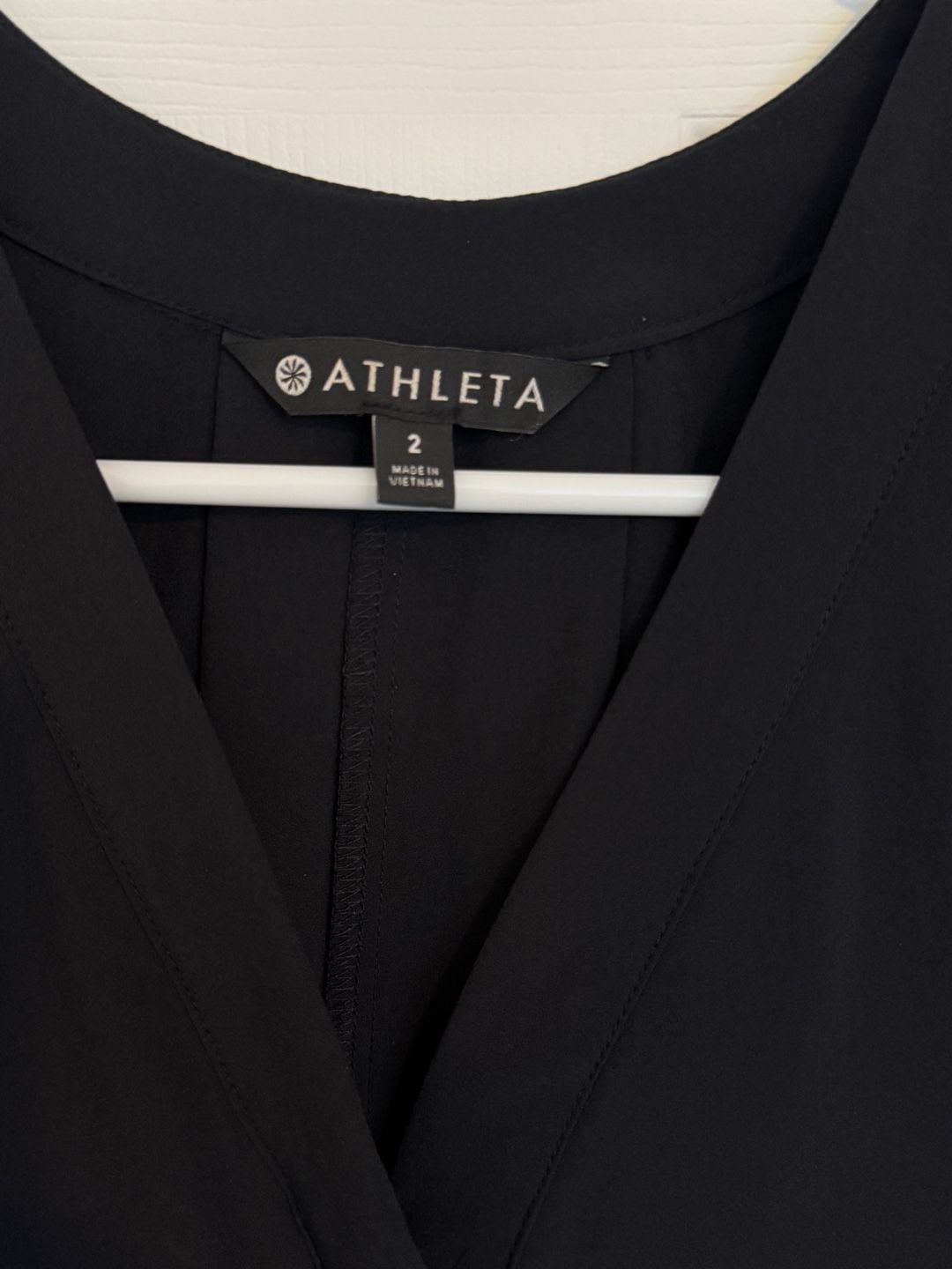 Athleta Romper Size 2 Black V-Neck 4