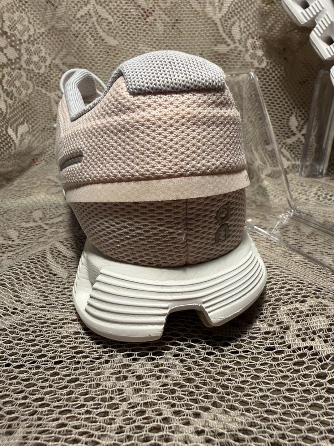 LUS 21 On Cloud Cloudtec Pink Running Shoes 6