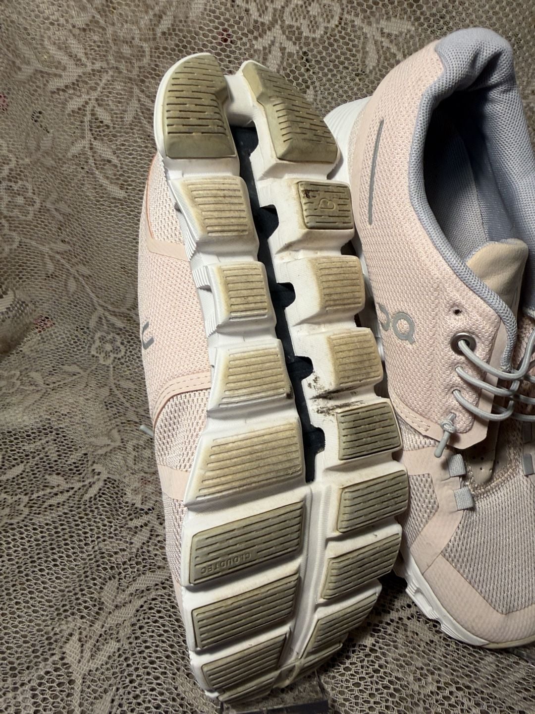 LUS 21 On Cloud Cloudtec Pink Running Shoes 7