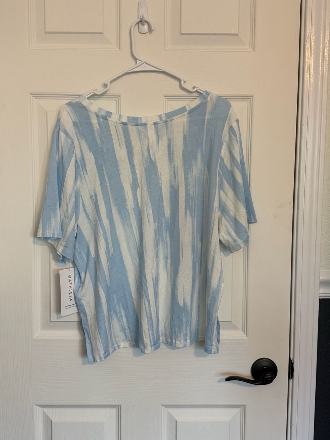 Athleta Nighttime Bliss Tee Size L Blue White Tie Dye 6