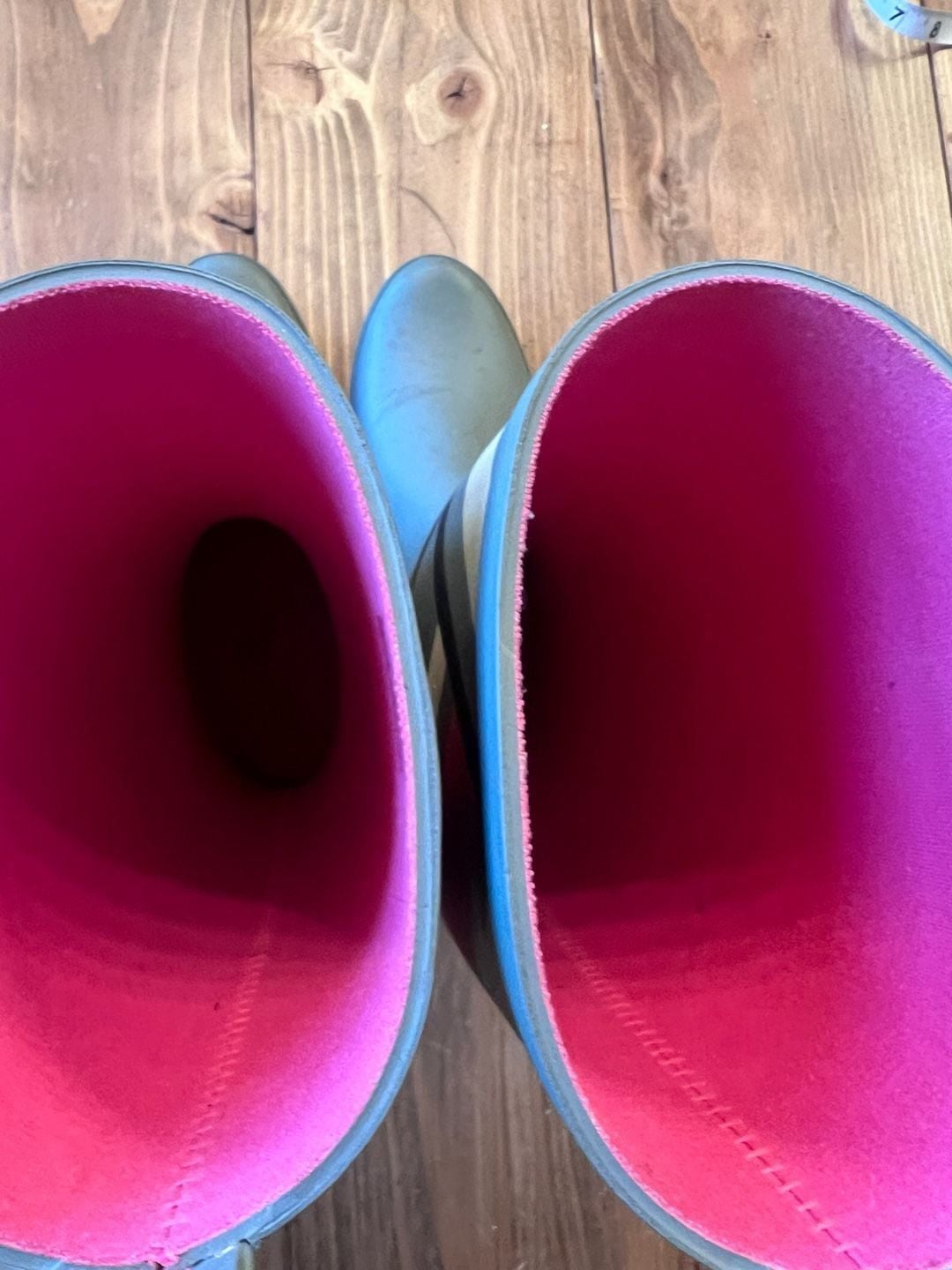 Vera Bradley Rain Boots Gray Pink Geometric Rubber Tall Size 7 7