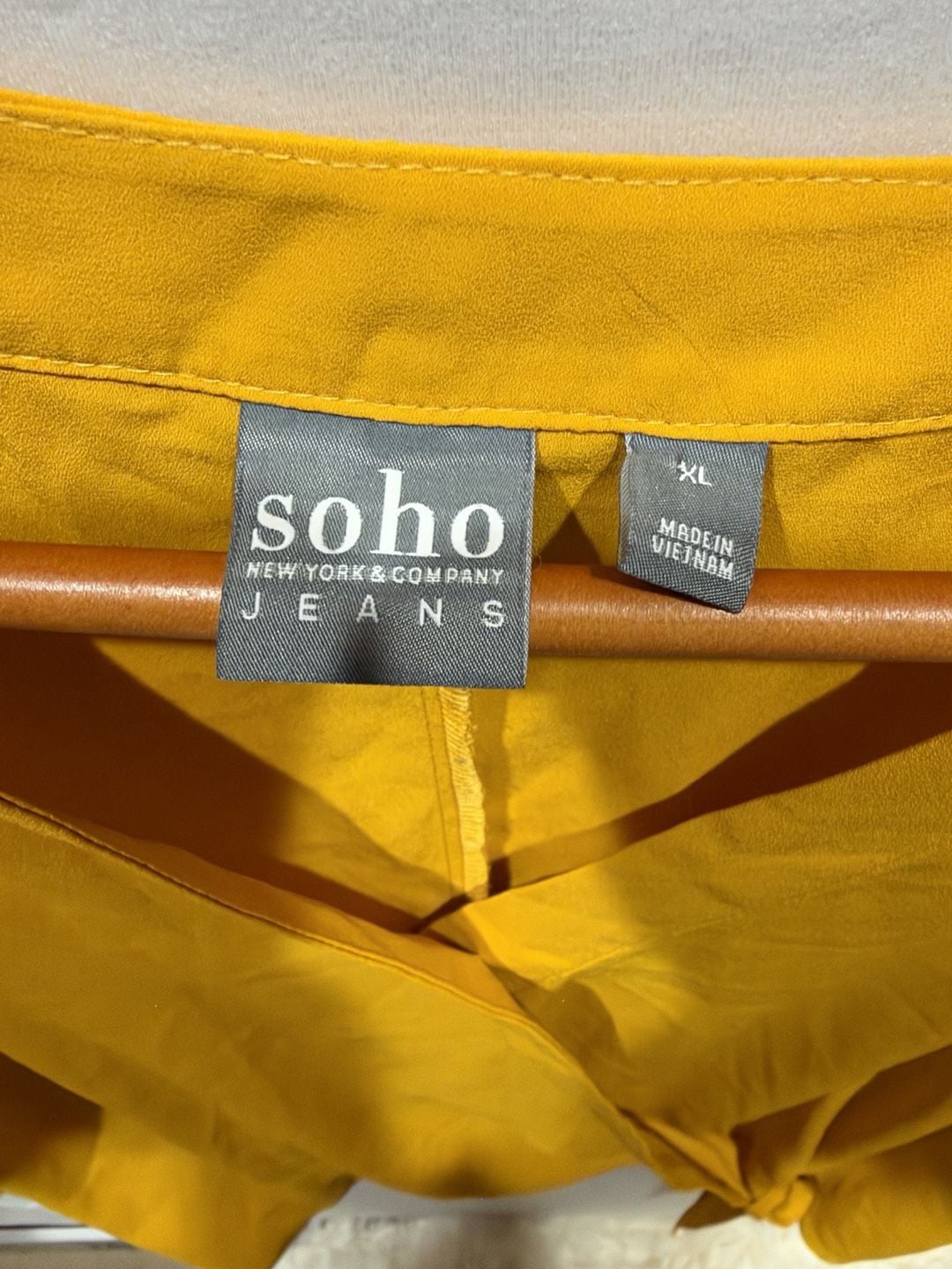 Soho New York & Company Blouse Size XL Yellow Tie Front Top 3