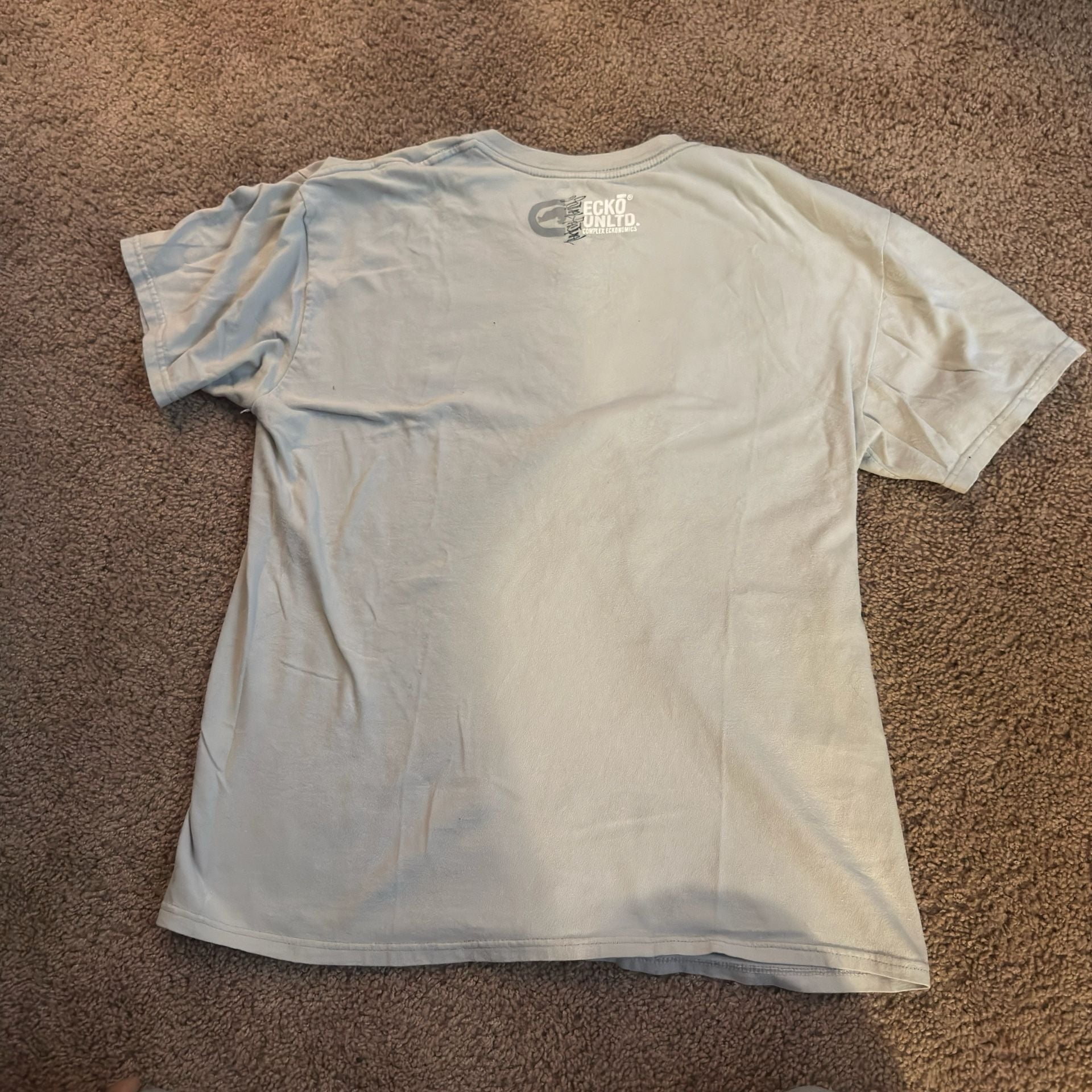 Ecko Unltd Graphic T-Shirt Size Large Gray Raw And Uncut V-Neck 6