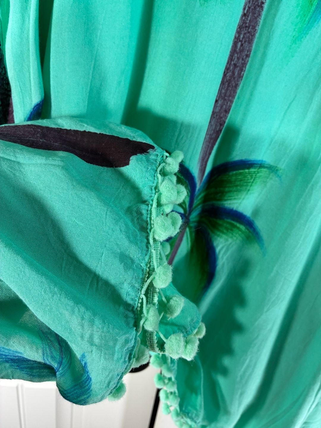 Beach By Exist Palm Tree Caftan Cover Up Size S/M Seafoam Green 5